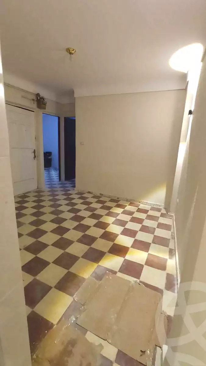 https://aqarmap.com.eg/ar/listing/7263437-for-sale-alexandria-el-asafra-l-sfr-qbly-el-tahrir-mosque-st