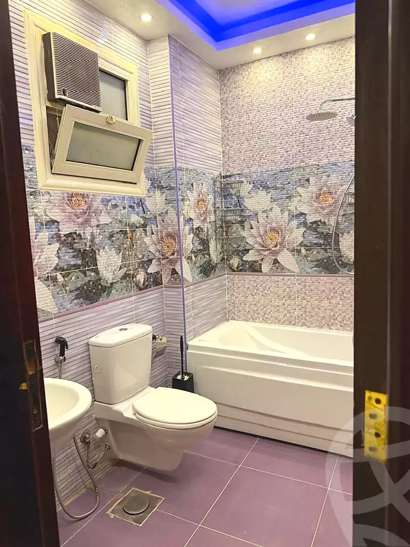 https://aqarmap.com.eg/ar/listing/7263498-for-rent-cairo-6th-of-october-el-ahyaa-neighborhood-2nd