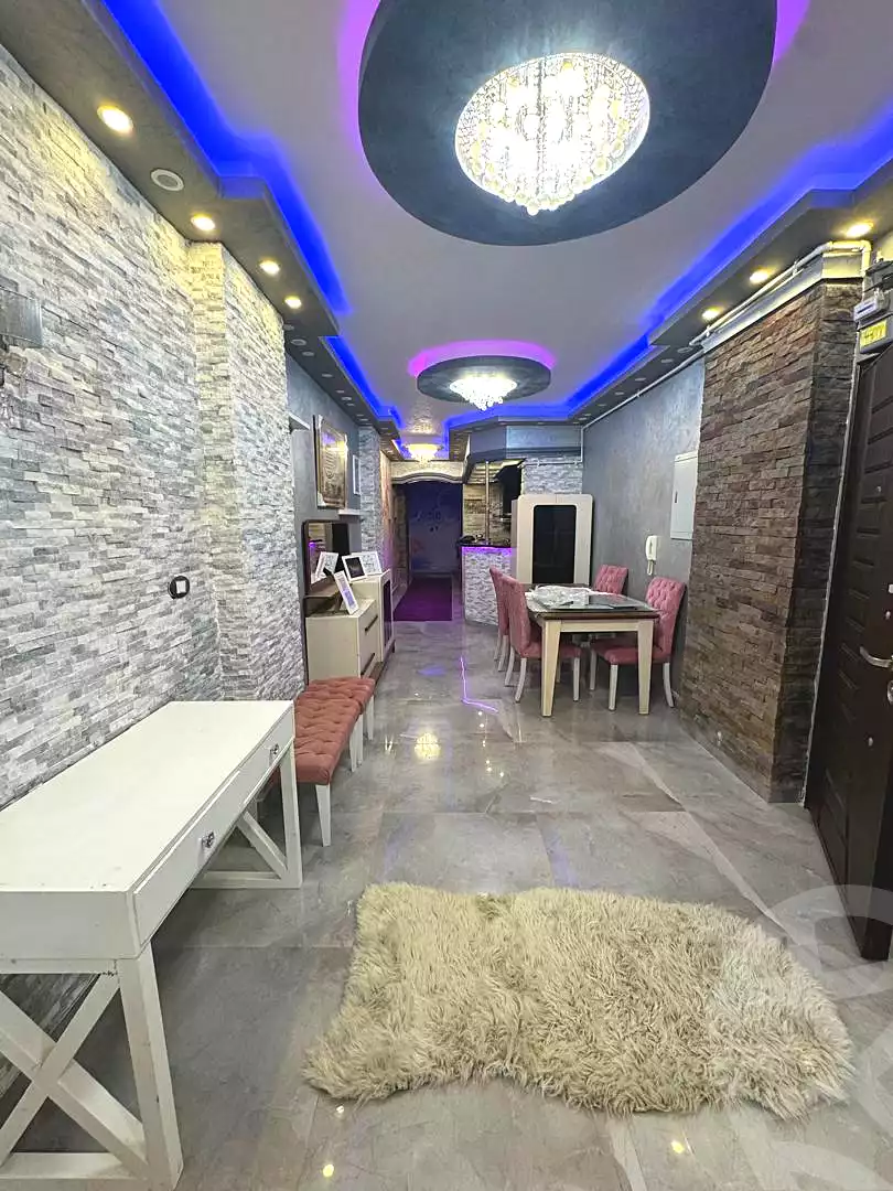 https://aqarmap.com.eg/ar/listing/7263498-for-rent-cairo-6th-of-october-el-ahyaa-neighborhood-2nd