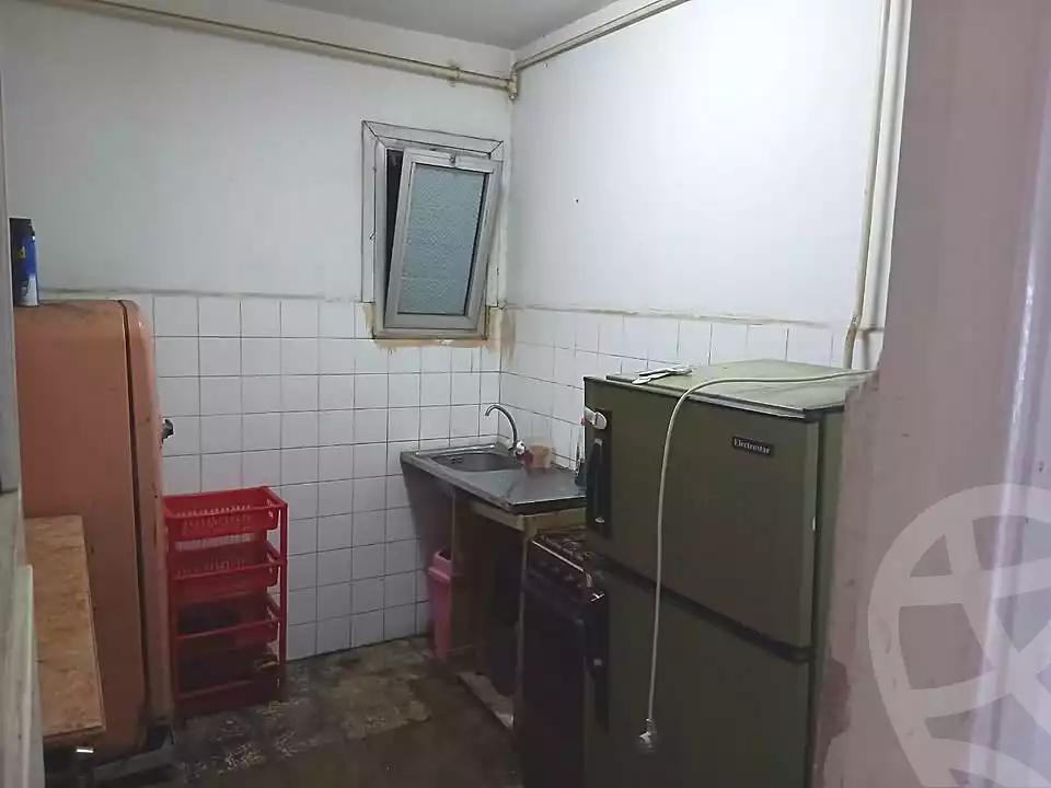 https://aqarmap.com.eg/ar/listing/7263500-for-sale-alexandria-glim