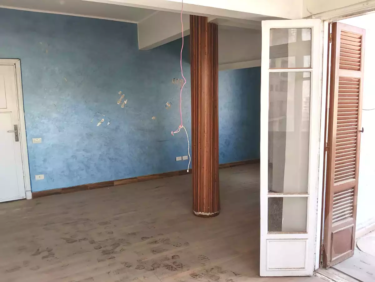 https://aqarmap.com.eg/ar/listing/7263785-for-rent-cairo-downtown-abdeen-mohammed-farid-st
