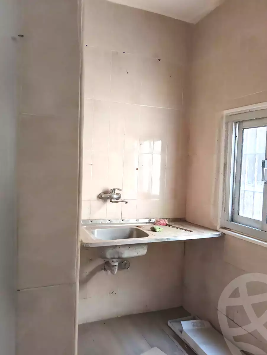 https://aqarmap.com.eg/ar/listing/7263785-for-rent-cairo-downtown-abdeen-mohammed-farid-st