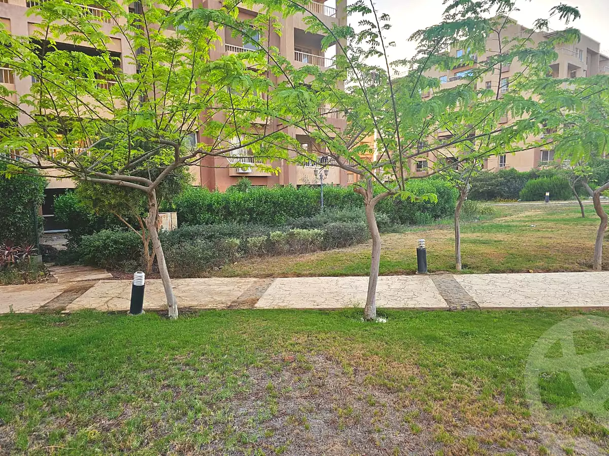 https://aqarmap.com.eg/ar/listing/7263888-for-sale-cairo-6th-of-october-compounds-garden-hills