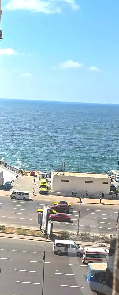 https://aqarmap.com.eg/ar/listing/7264014-for-sale-alexandria-lauran-el-gaish-rd