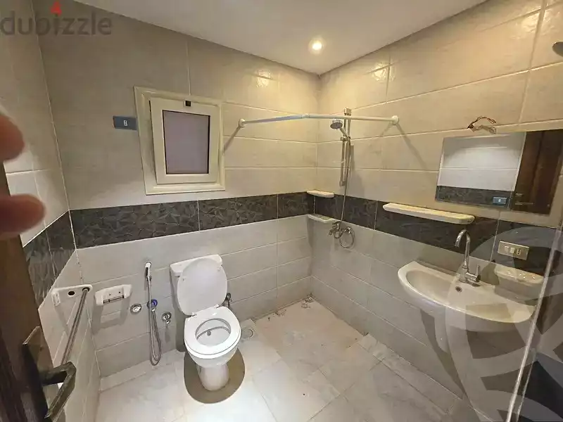 https://aqarmap.com.eg/ar/listing/7264026-for-rent-cairo-el-sheikh-zayed-city-el-hay-elthamen-area-1