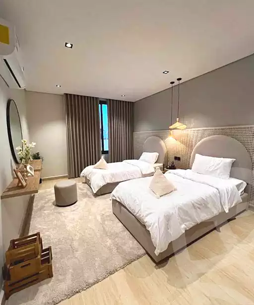 https://aqarmap.com.eg/ar/listing/7264265-for-sale-cairo-new-cairo-compounds-tag-city-shalya-taj-city