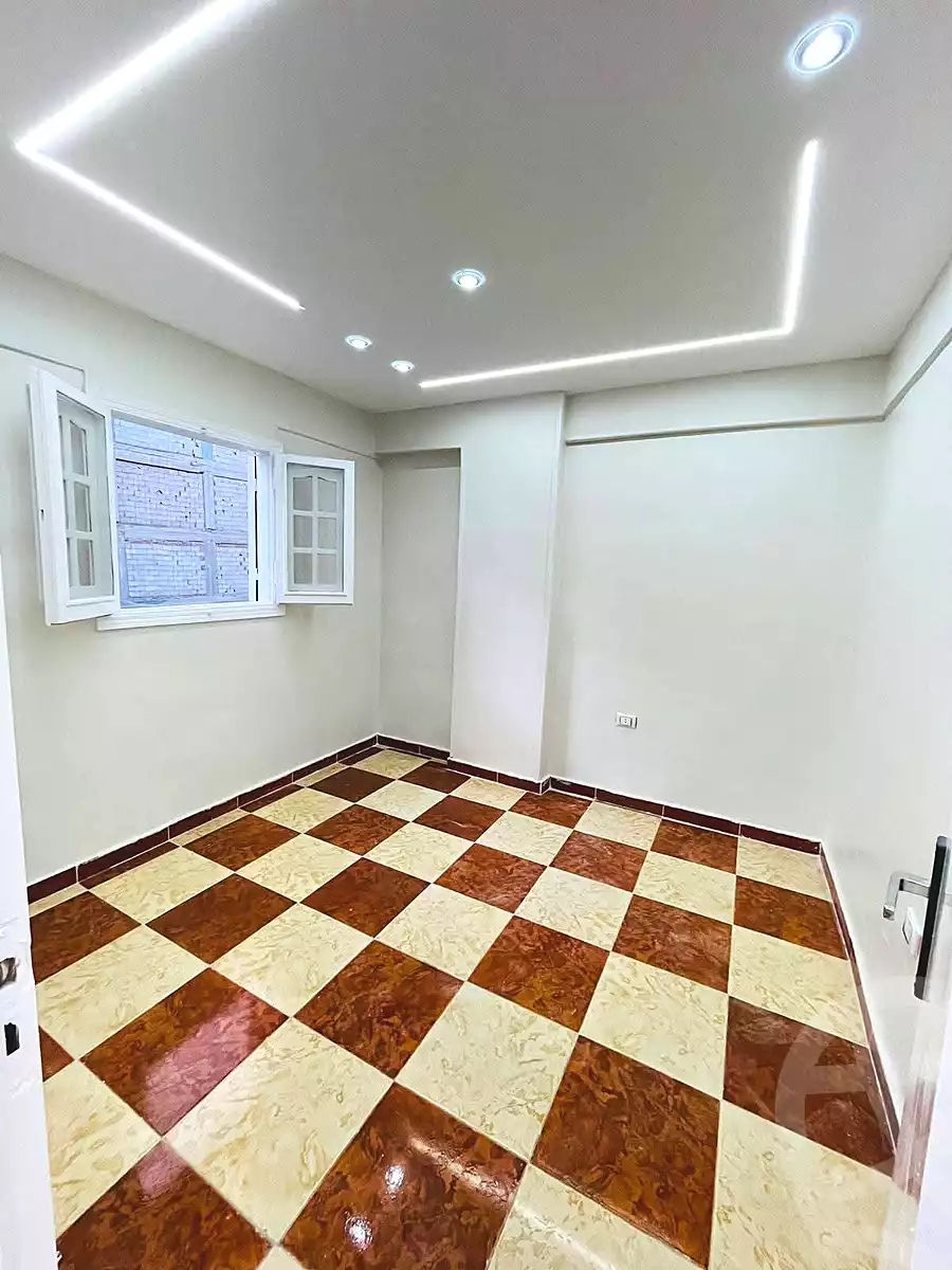 https://aqarmap.com.eg/en/listing/7262946-for-sale-alexandria-lsywf-el-falki