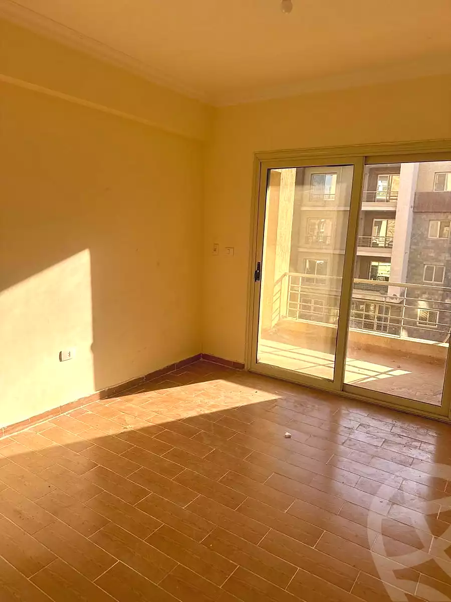 https://aqarmap.com.eg/ar/listing/7264937-for-sale-cairo-new-cairo-compounds-dar-misr-el-koronfel