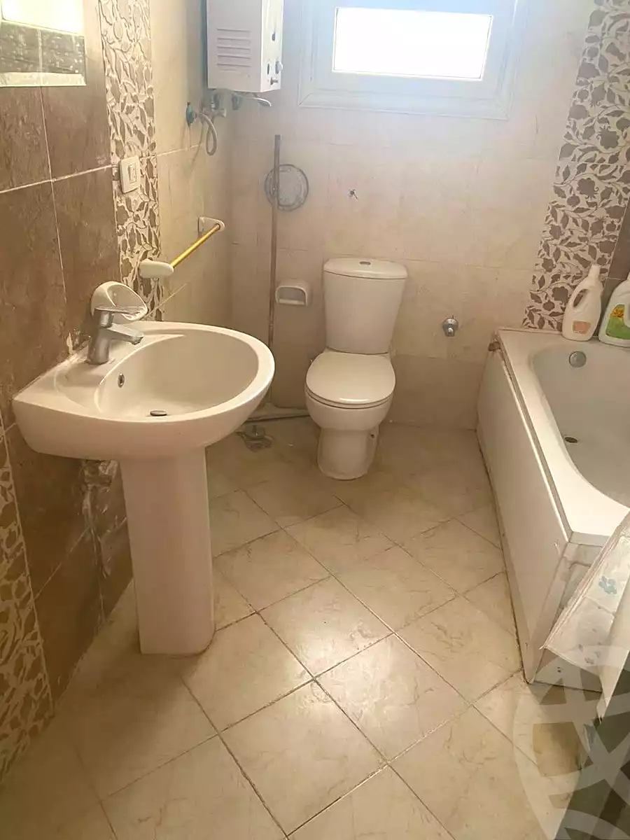 https://aqarmap.com.eg/ar/listing/7264951-for-sale-cairo-new-cairo-compounds-dar-misr-el-koronfel
