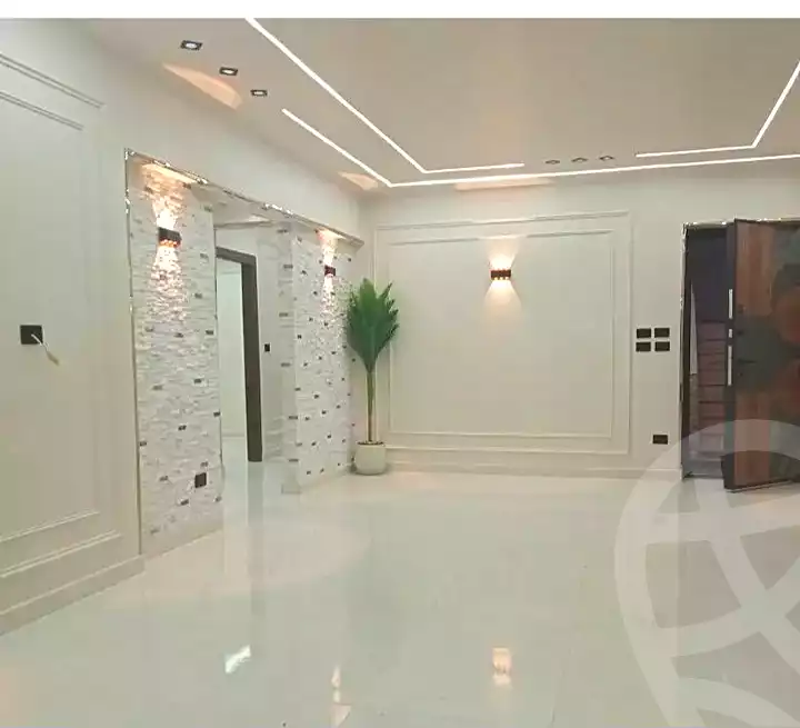 https://aqarmap.com.eg/ar/listing/7264956-for-sale-alexandria-miami-mahmoud-el-isawy-st