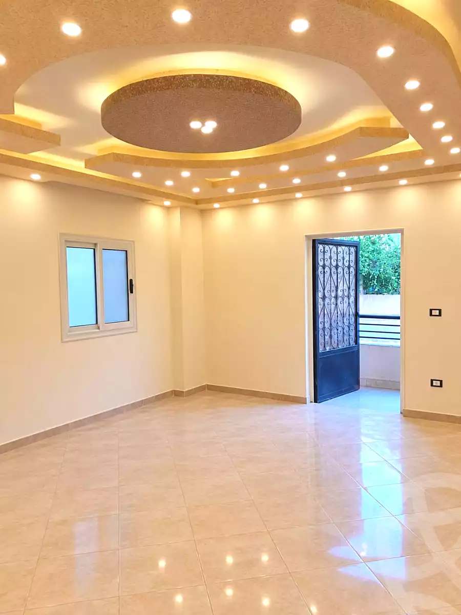 https://aqarmap.com.eg/ar/listing/7264955-for-sale-cairo-6th-of-october-ganob-el-ahyaaa-el-bustan-neighborhood