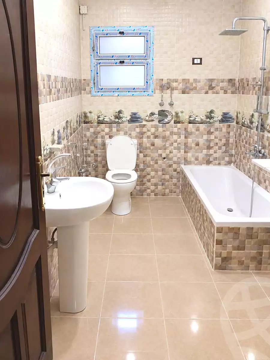 https://aqarmap.com.eg/ar/listing/7264955-for-sale-cairo-6th-of-october-ganob-el-ahyaaa-el-bustan-neighborhood