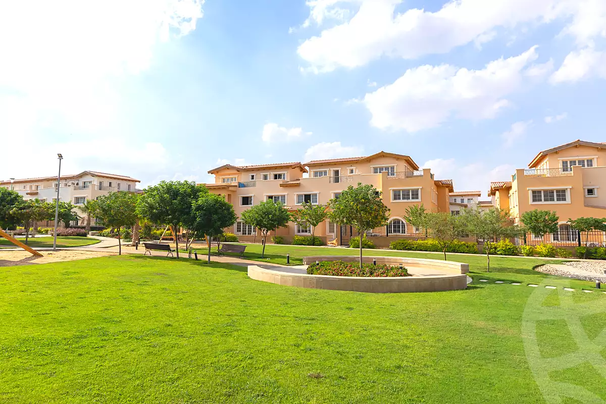 https://aqarmap.com.eg/ar/listing/7265191-for-sale-cairo-new-cairo-compounds-hyde-park-greens-hyde-park-compound