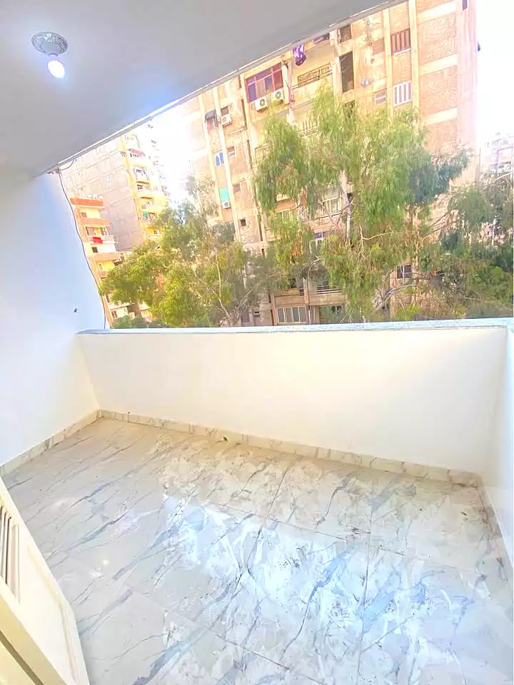 https://aqarmap.com.eg/en/listing/7265284-for-sale-alexandria-miami
