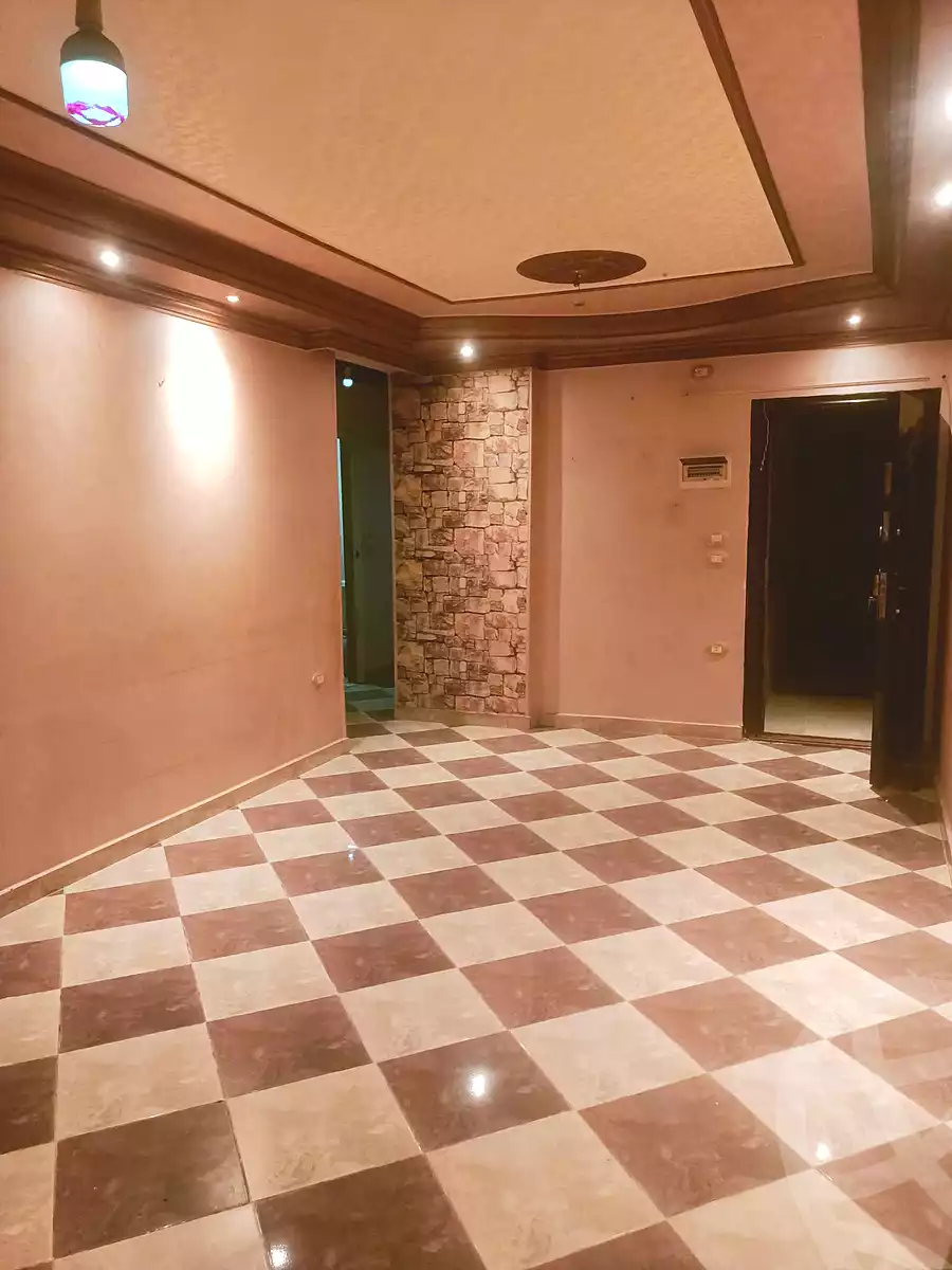 https://aqarmap.com.eg/ar/listing/7265285-for-sale-cairo-el-haram-shareaa-el-talateny