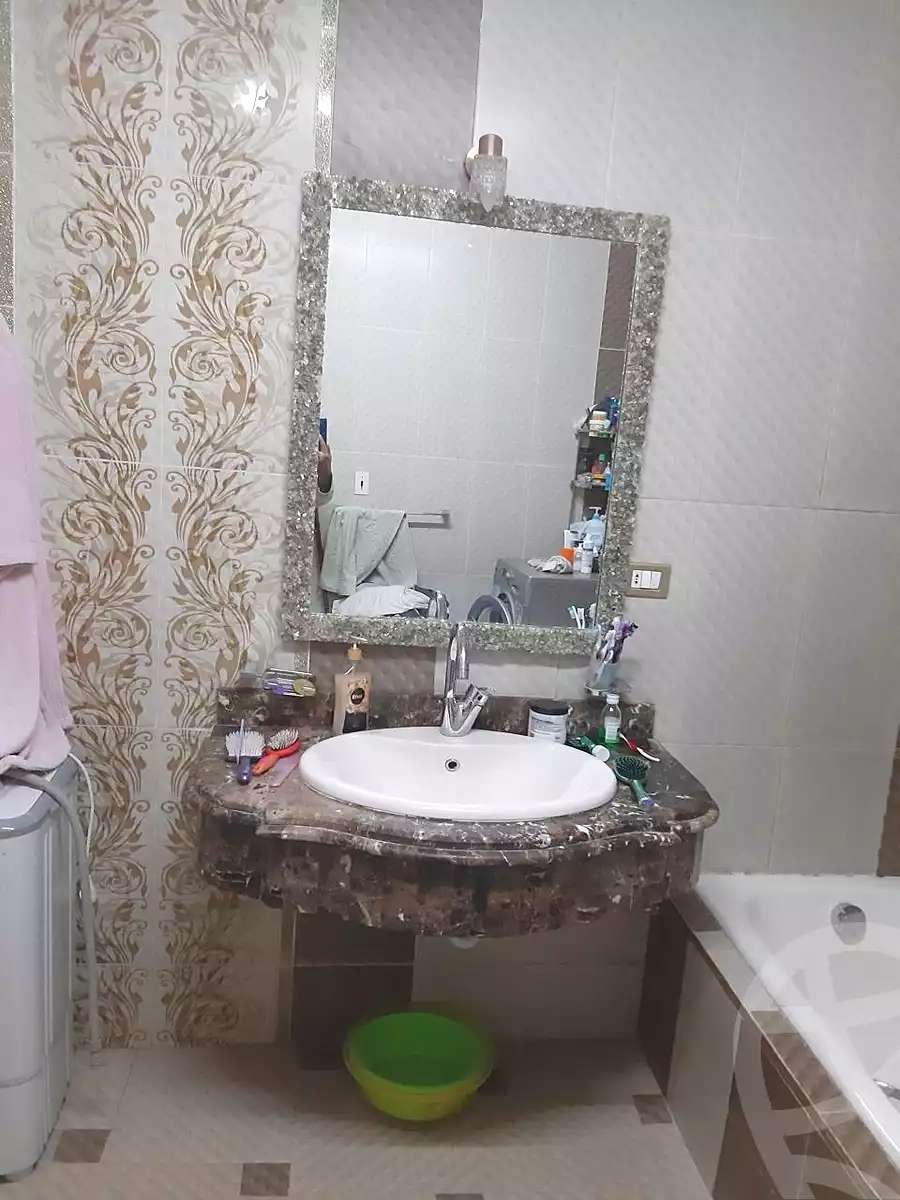 https://aqarmap.com.eg/en/listing/7265311-for-sale-cairo-nasr-city-abd-el-razek-el-sanhoury-st