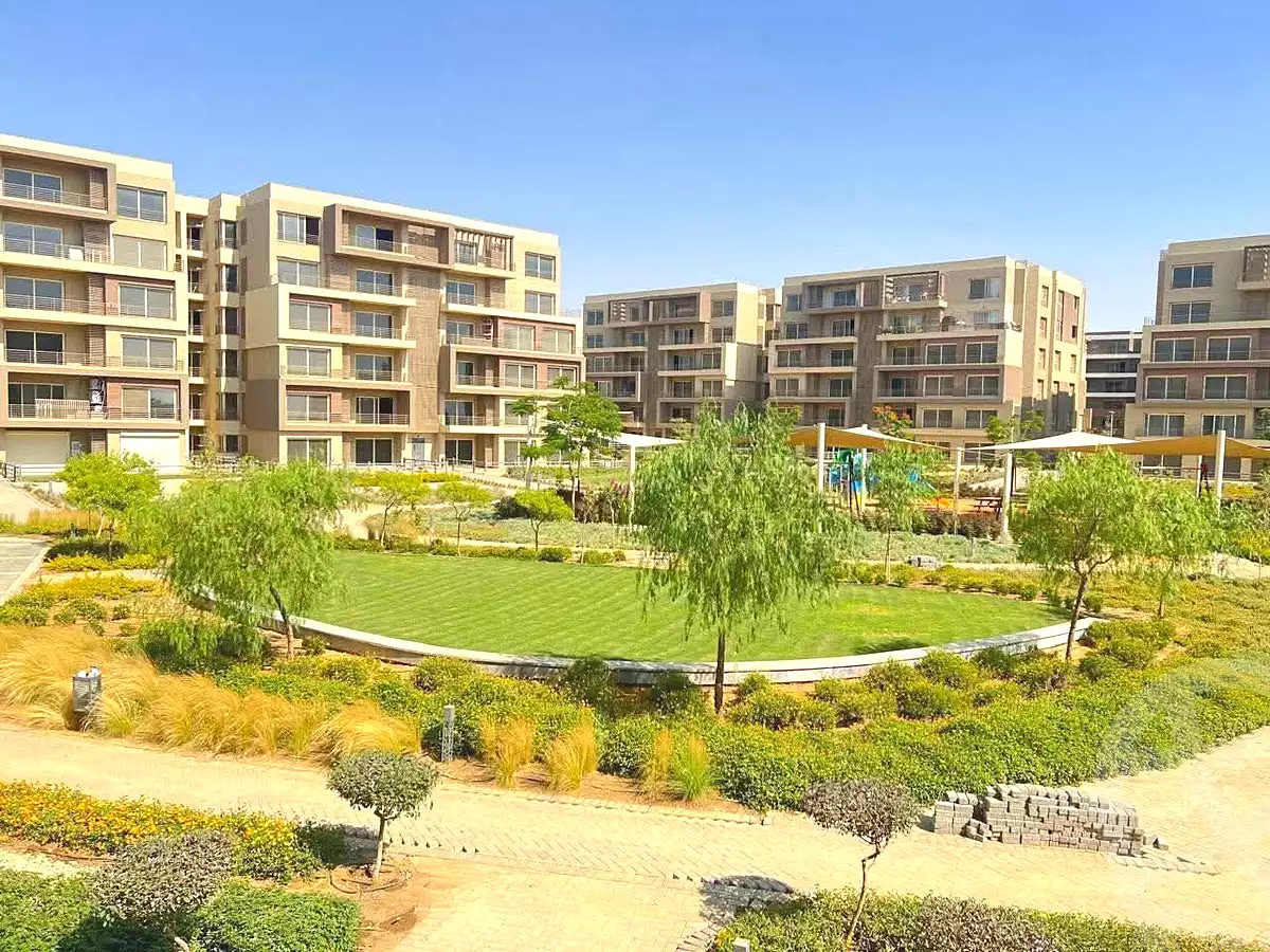 https://aqarmap.com.eg/en/listing/7265489-for-sale-cairo-new-cairo-compounds-blm-hylz-nyw-kyrw