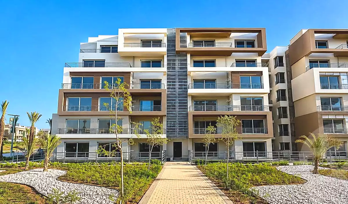 https://aqarmap.com.eg/ar/listing/7265501-for-sale-cairo-new-cairo-compounds-blm-hylz-nyw-kyrw