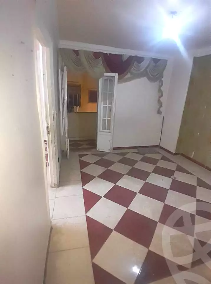 https://aqarmap.com.eg/ar/listing/7265579-for-sale-alexandria-el-asafra-shr-45