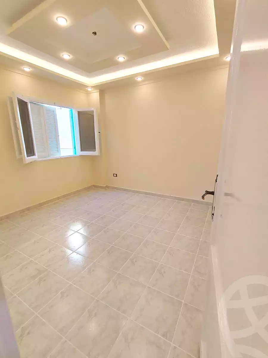 https://aqarmap.com.eg/ar/listing/7265616-for-sale-alexandria-al-agamy-shataa-el-nakheel