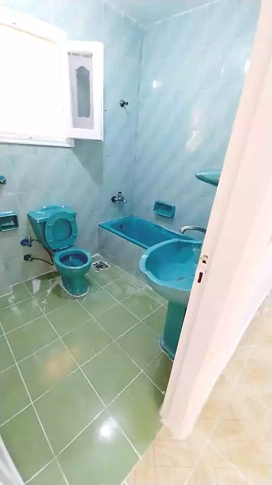 https://aqarmap.com.eg/ar/listing/7265686-for-sale-alexandria-al-agamy-shataa-el-nakheel