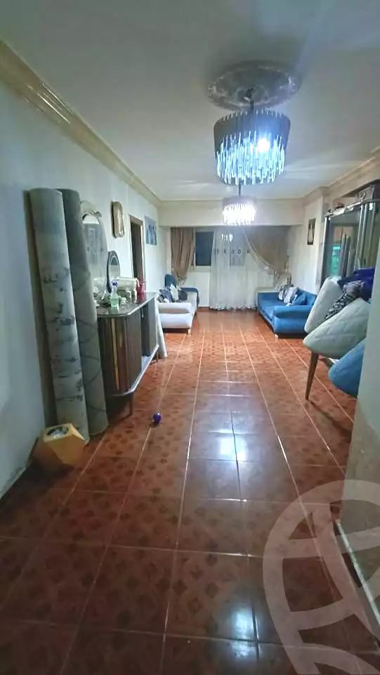 https://aqarmap.com.eg/en/listing/7265931-for-sale-alexandria-bakoos-cinema-layla-st