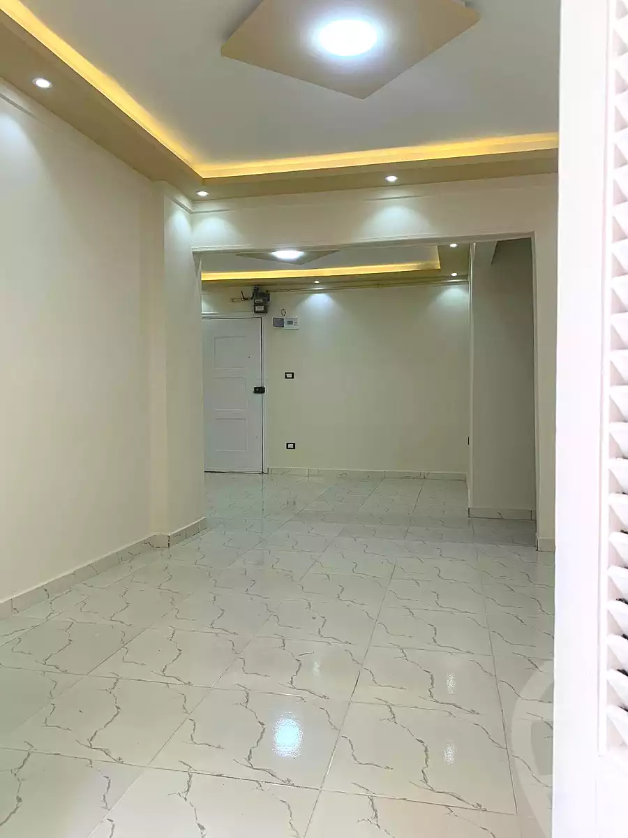 https://aqarmap.com.eg/en/listing/7266233-for-sale-alexandria-al-agamy-el-hanouvel