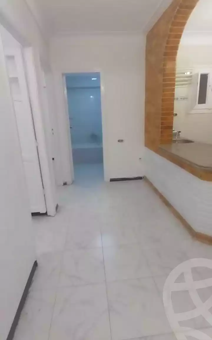 https://aqarmap.com.eg/en/listing/7266583-for-sale-alexandria-al-agamy-shataa-el-nakheel