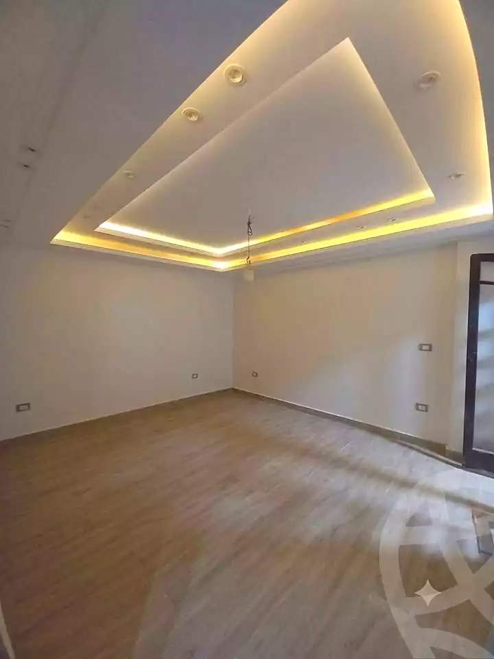 https://aqarmap.com.eg/ar/listing/7266891-for-sale-alexandria-al-agamy-lbytsh-bianchiii