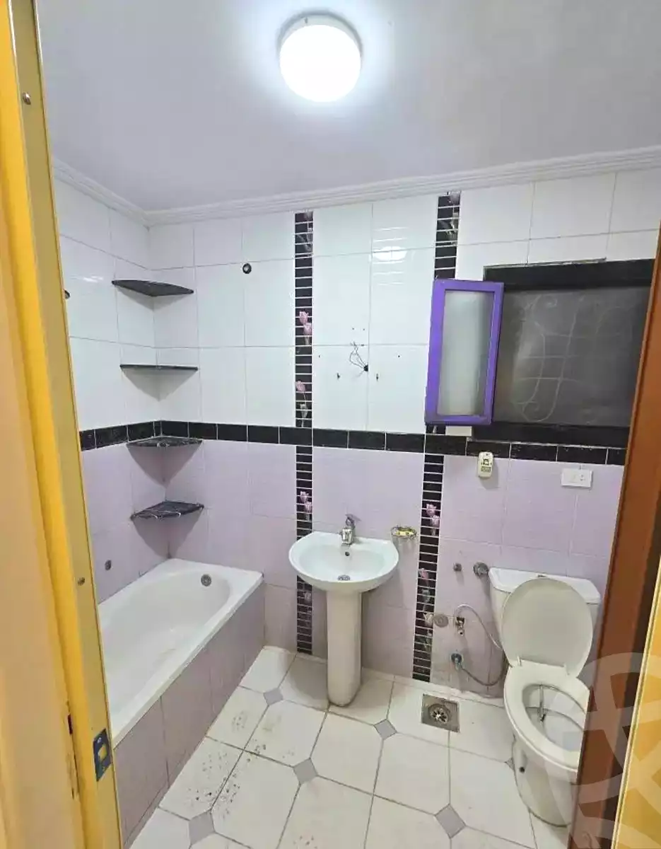 https://aqarmap.com.eg/ar/listing/7266971-for-sale-alexandria-sydy-bshr-sydy-bshr-bhry-shr-lsg-mhmd-bd-lslm