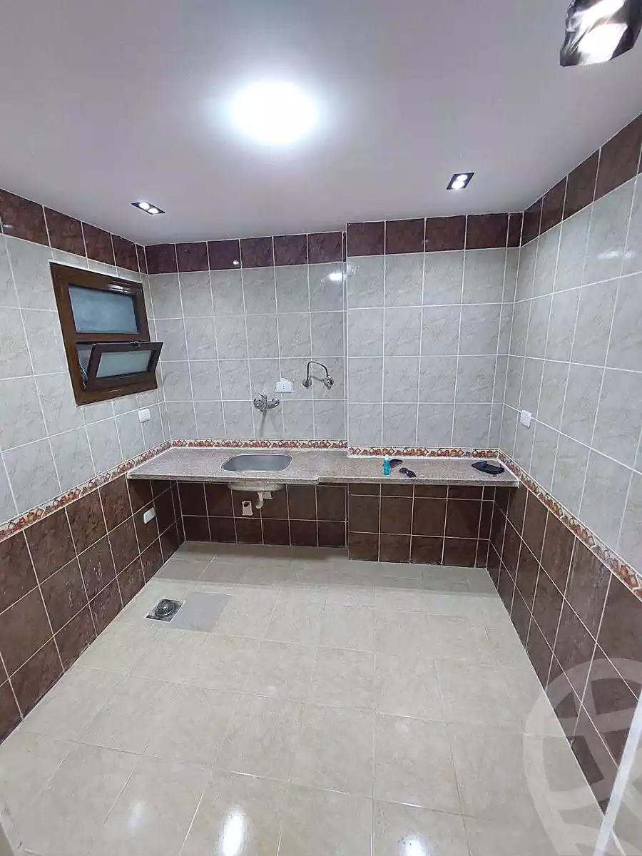 https://aqarmap.com.eg/en/listing/7267175-for-sale-alexandria-sydy-bshr-sydy-bshr-bhry-shr-mhmwd-l-yswy