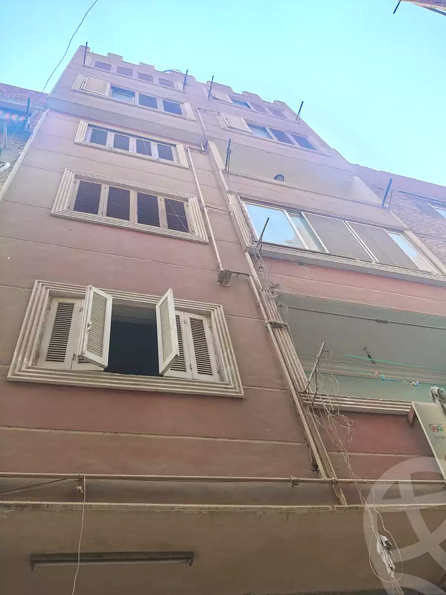 https://aqarmap.com.eg/en/listing/7267323-for-sale-qalyubia-shubra-el-khaima-el-shareaa-el-gadid-st