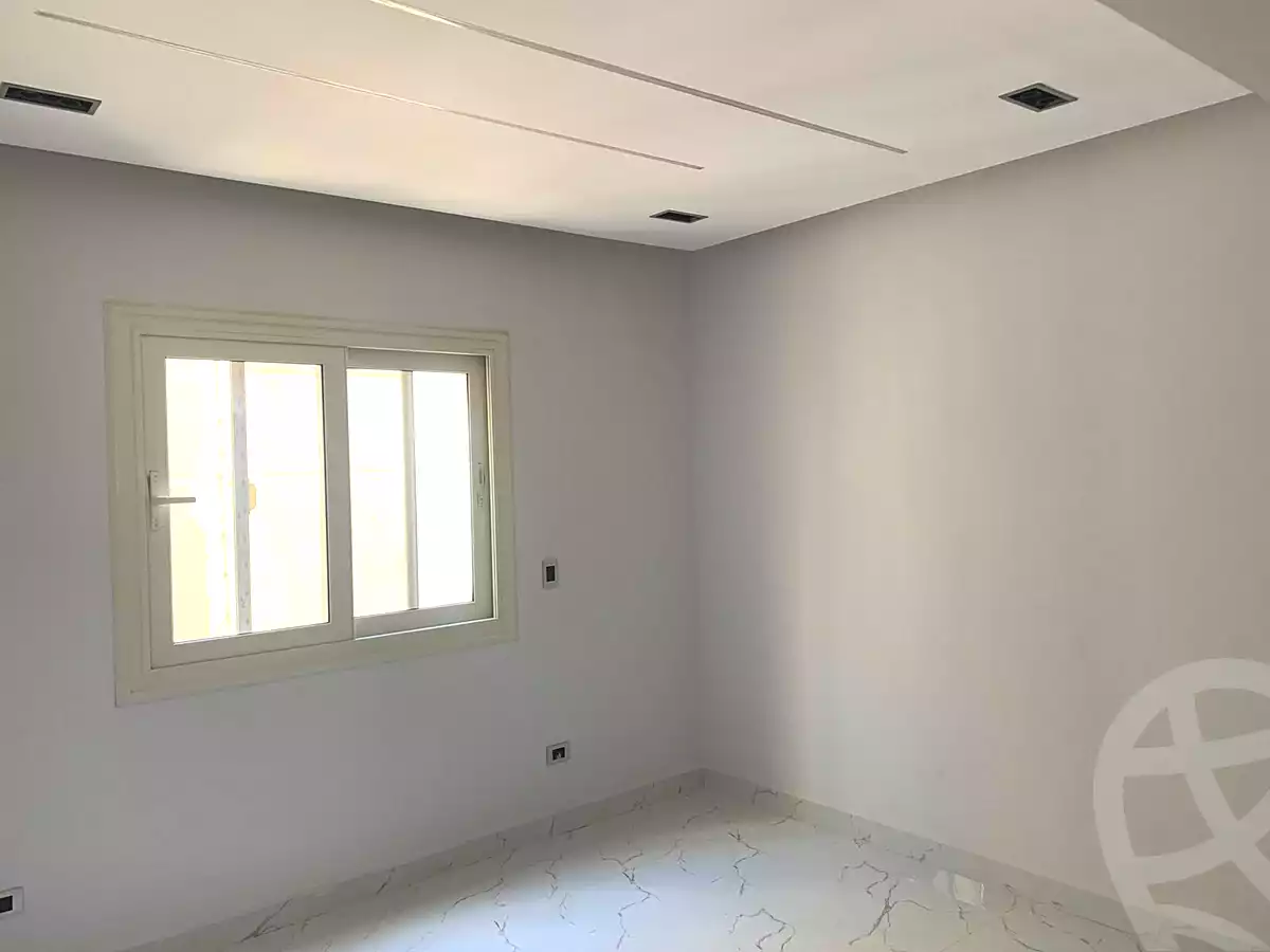 https://aqarmap.com.eg/ar/listing/7267384-for-sale-cairo-new-cairo-el-lotus-lotus-north-lmntq-lthny-llwts-lshmly