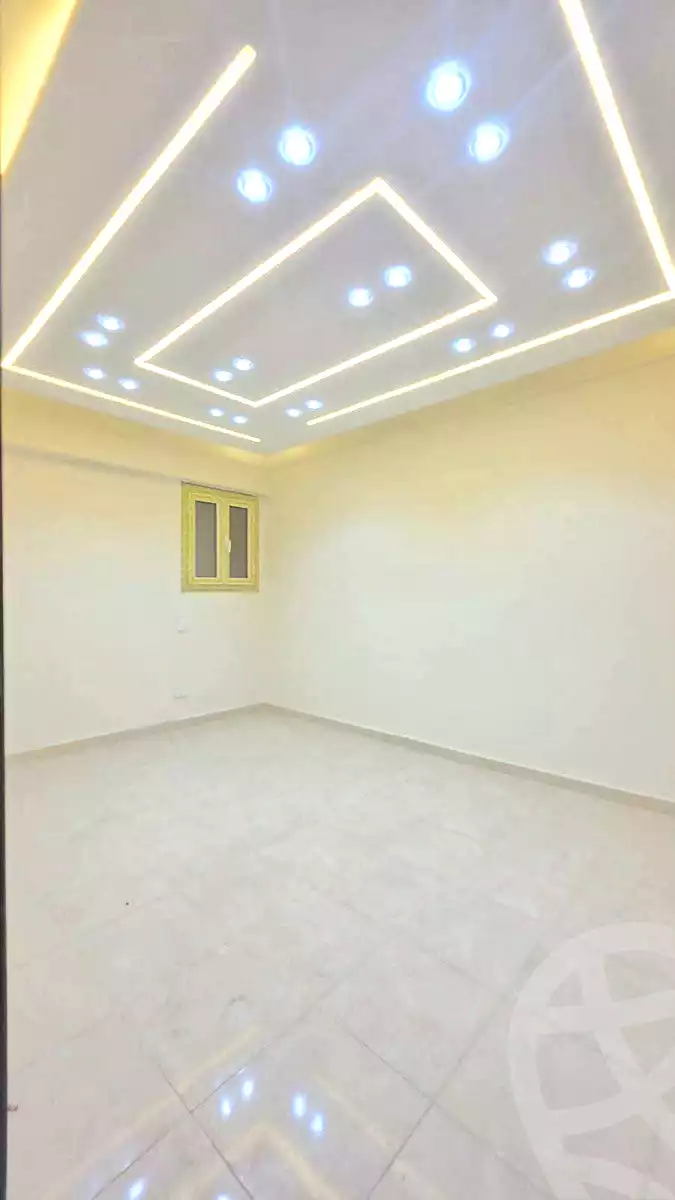 https://aqarmap.com.eg/ar/listing/7268043-for-sale-alexandria-miami-street-57