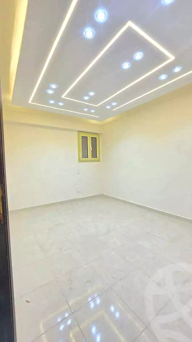 https://aqarmap.com.eg/ar/listing/7268043-for-sale-alexandria-miami-street-57