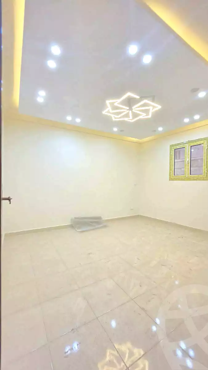https://aqarmap.com.eg/ar/listing/7268043-for-sale-alexandria-miami-street-57