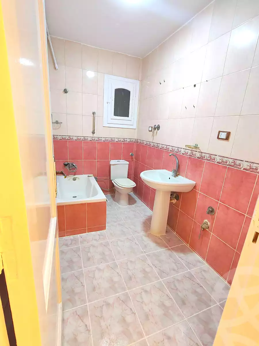https://aqarmap.com.eg/en/listing/7268792-for-sale-alexandria-al-agamy-shataa-el-nakheel