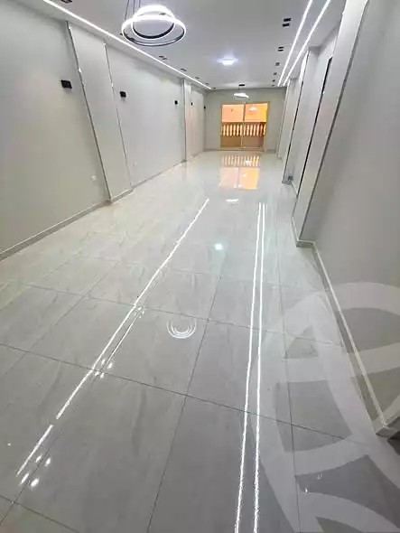 https://aqarmap.com.eg/en/listing/7268800-for-sale-cairo-helwan-helwan-el-sharkeya-gaafar-st