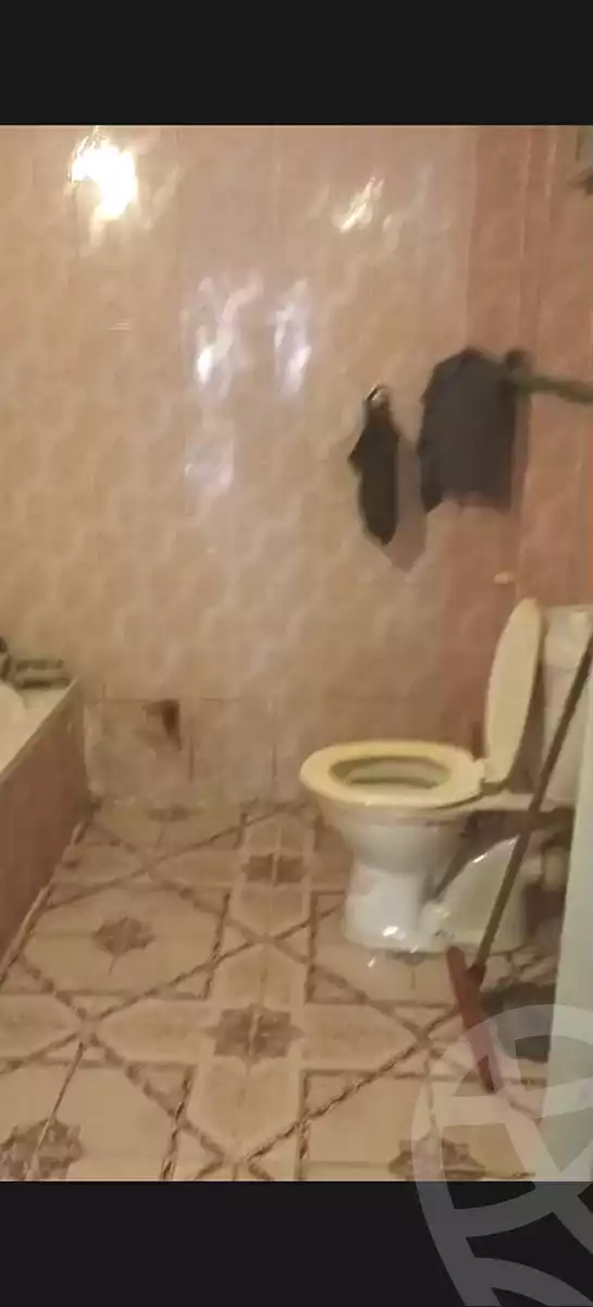 https://aqarmap.com.eg/ar/listing/7268804-for-sale-cairo-faisal-kafr-tohormos-queen-nazli-st