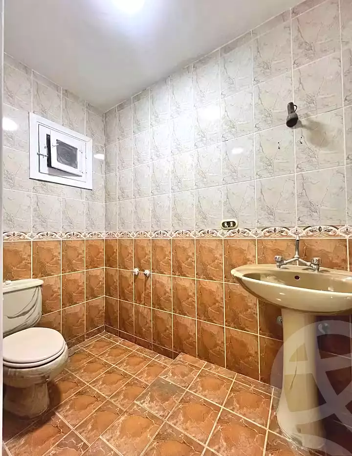 https://aqarmap.com.eg/ar/listing/7269059-for-sale-alexandria-al-agamy-shataa-el-nakheel