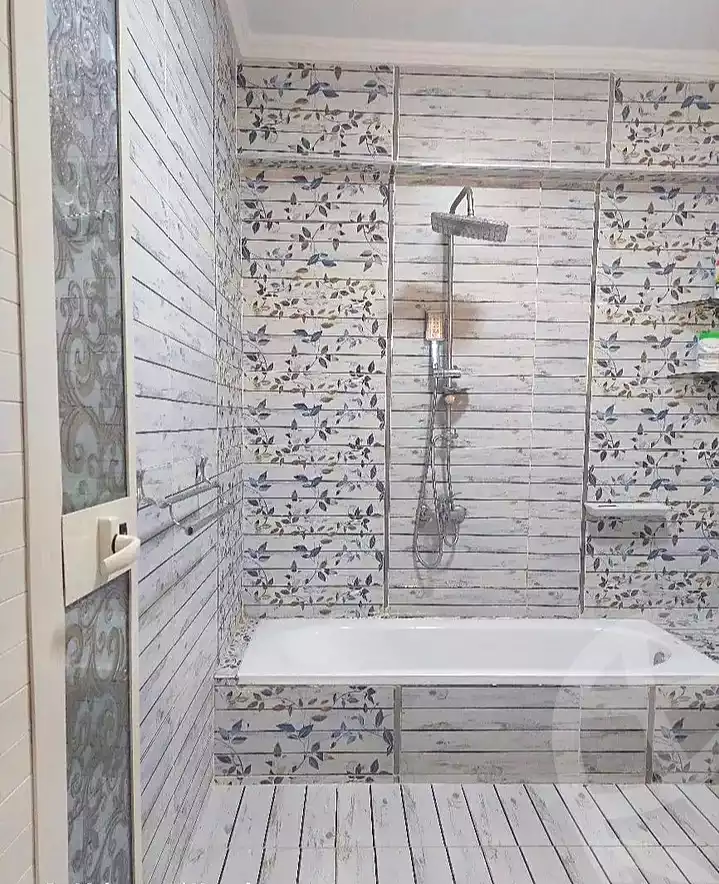 https://aqarmap.com.eg/ar/listing/7269134-for-sale-alexandria-al-agamy-el-hanouvel