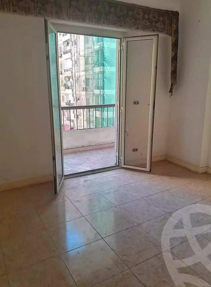 https://aqarmap.com.eg/en/listing/7269165-for-sale-alexandria-el-mandara-shr-jml-bd-lnsr