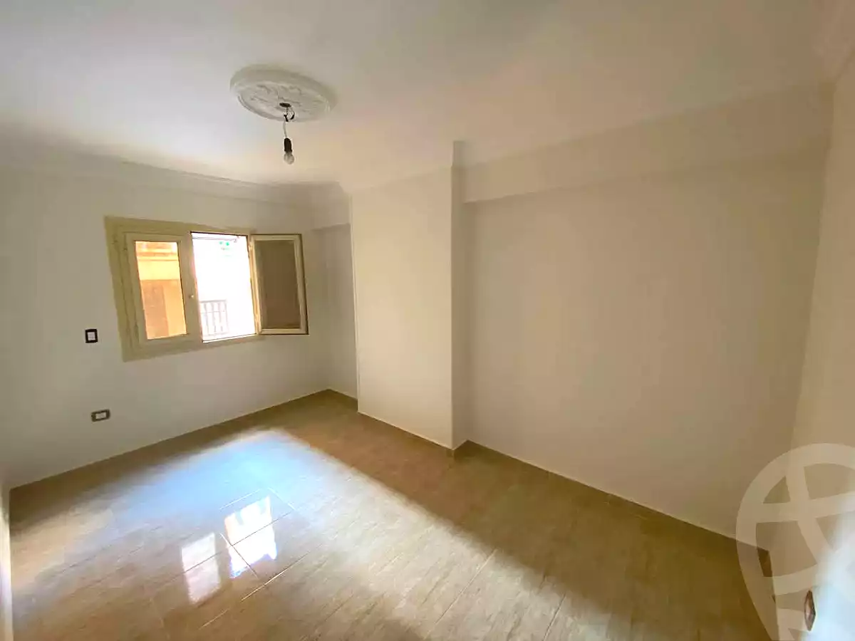 https://aqarmap.com.eg/ar/listing/7269294-for-sale-alexandria-camp-cesar