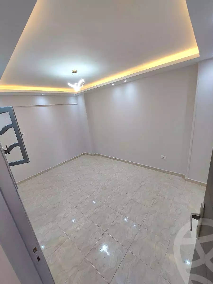 https://aqarmap.com.eg/ar/listing/7269306-for-sale-alexandria-sydy-bshr-sydy-bshr-bhry-ali-hipa-st