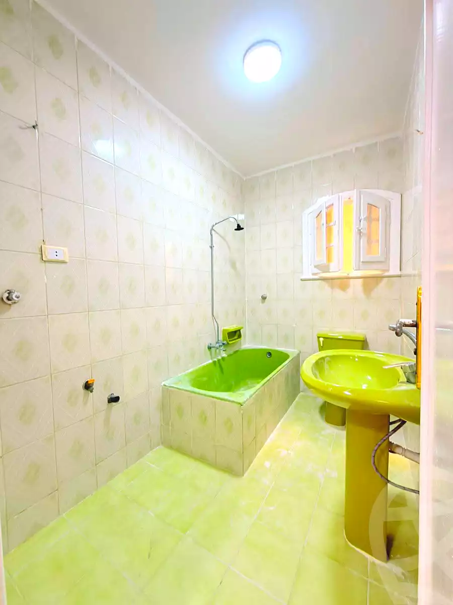 https://aqarmap.com.eg/ar/listing/7269326-for-sale-alexandria-al-agamy-shataa-el-nakheel