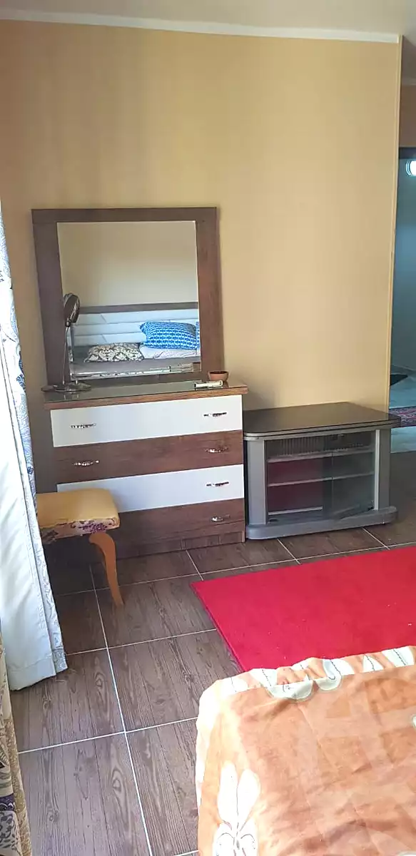 https://aqarmap.com.eg/ar/listing/7269980-for-rent-cairo-el-sheikh-zayed-city-compounds-el-khamayel