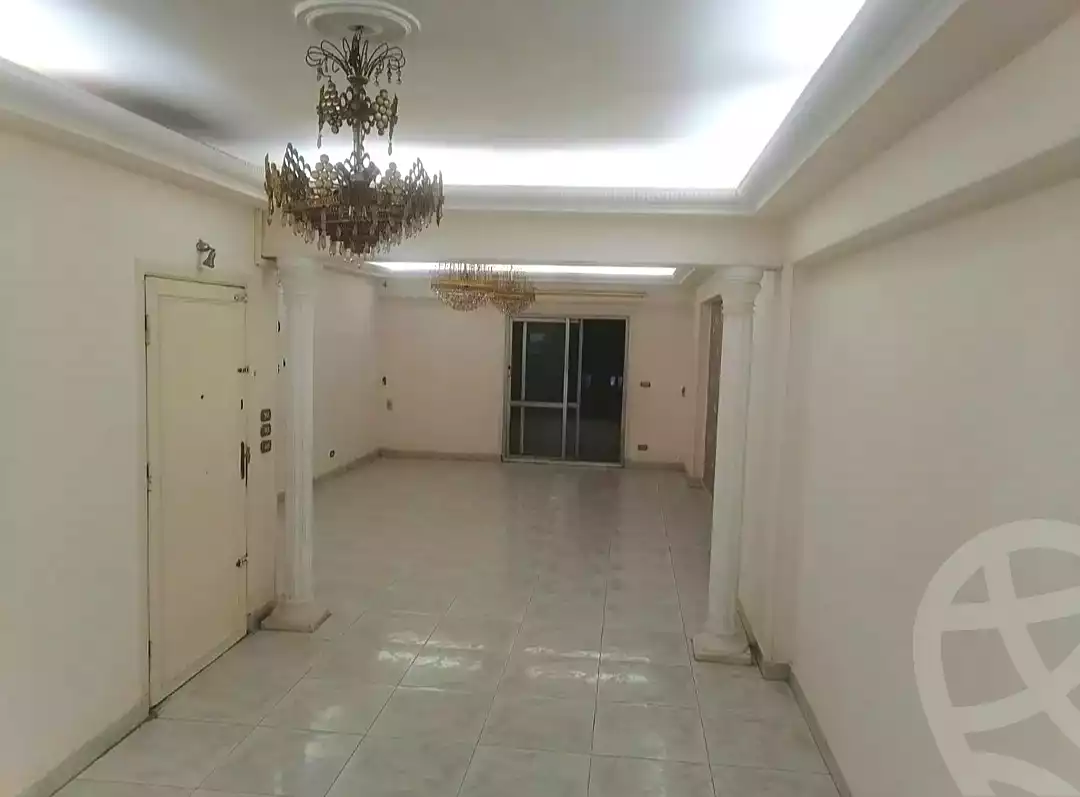 https://aqarmap.com.eg/ar/listing/7270146-for-sale-cairo-faisal-el-tawabeq-el-shaheed-ahmed-hamdy-st