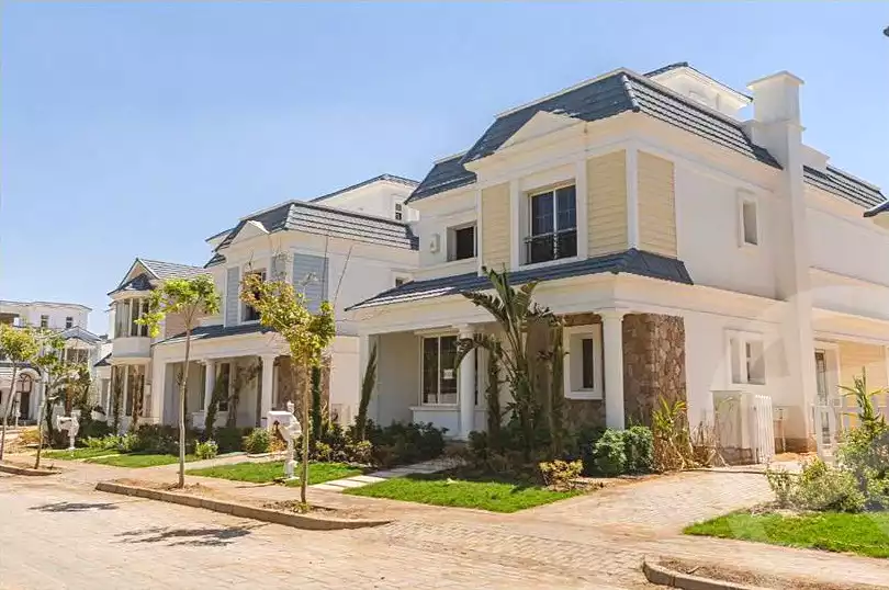 https://aqarmap.com.eg/en/listing/7270079-for-sale-cairo-new-cairo-compounds-mountain-view1-1-compound