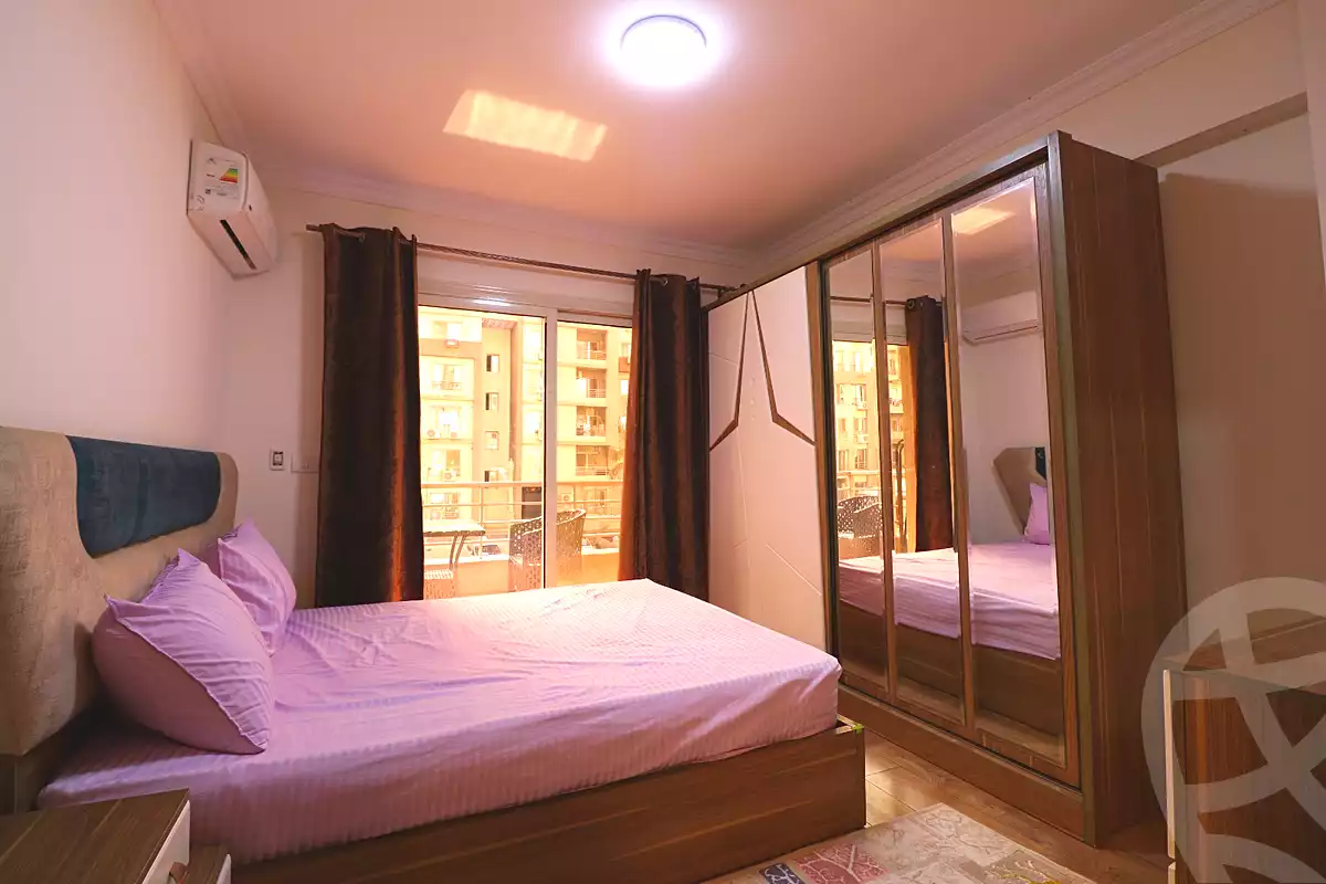 https://aqarmap.com.eg/ar/listing/7270204-for-rent-cairo-el-sheikh-zayed-city-compounds-jn-zyd