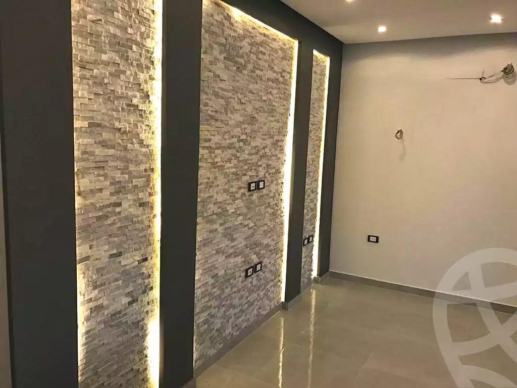 https://aqarmap.com.eg/en/listing/7270219-for-rent-cairo-el-sheikh-zayed-city-el-hay-elsabeaa-lbstn